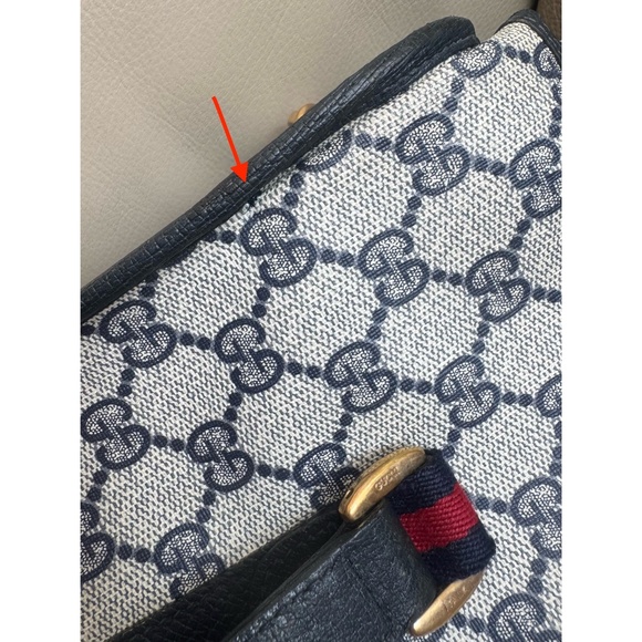 Authentic Vintage Gucci Monogram Canvas Black Leather Crossbody Bag - Picture 14 of 16